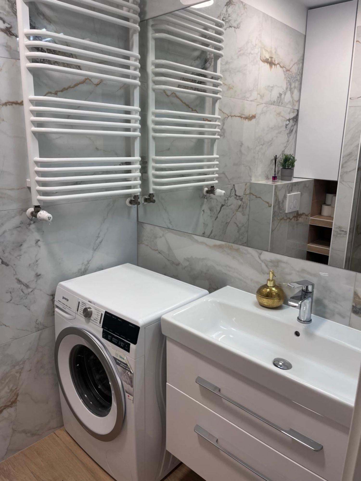 Zlote Apartamenty 36 Легница Экстерьер фото