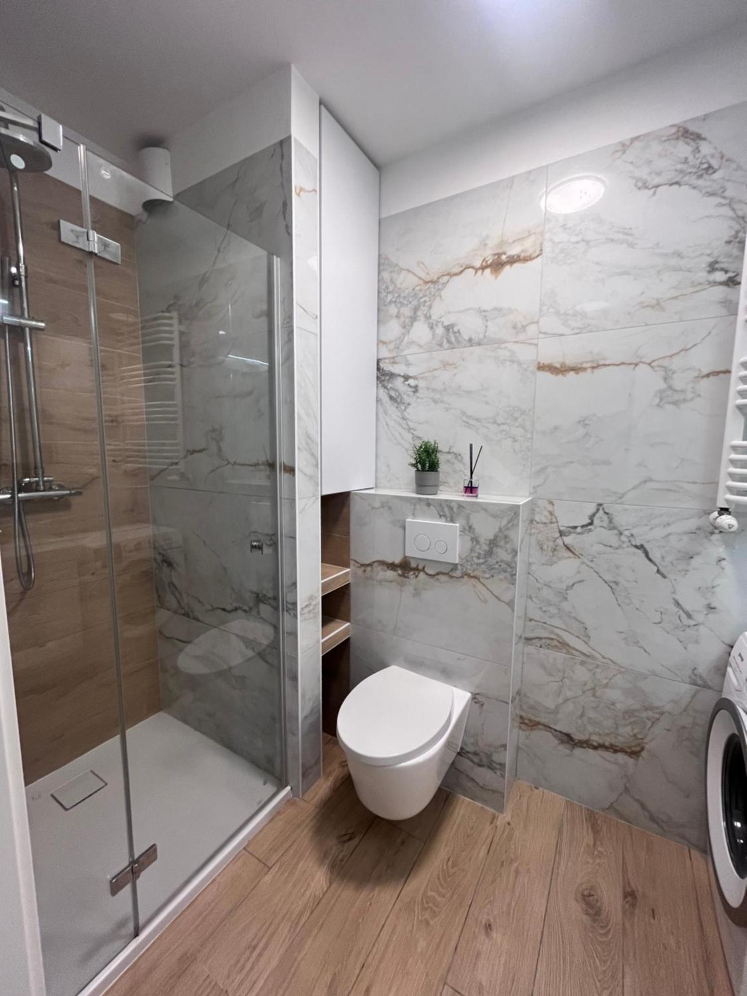 Zlote Apartamenty 36 Легница Экстерьер фото